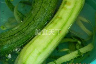 水瓜可以炒菜吃吗,家常美味新选择