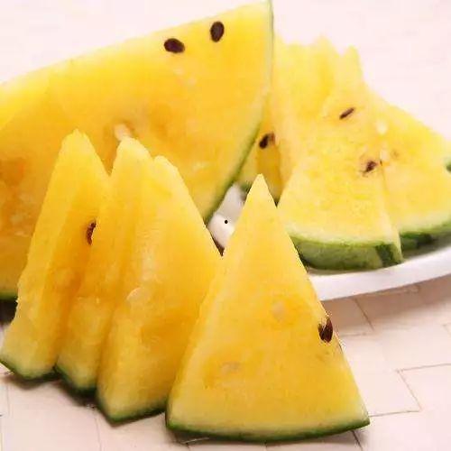 吃瓜张女士,揭秘娱乐圈背后的故事